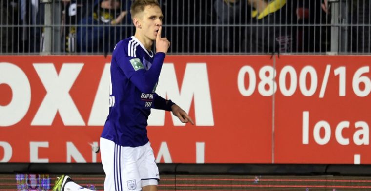 Teleurstellend Anderlecht wint op een diefje dankzij doelpunt en assist Teodorczyk