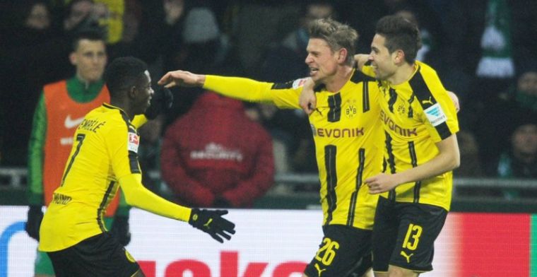 Dortmund wint moeizaam met tien man, troosteloze match voor Hazard