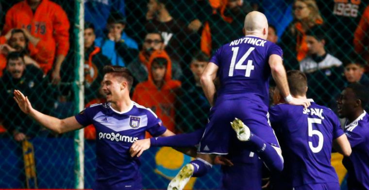Stanciu laat Anderlecht dromen van de kwartfinales in de Europa League