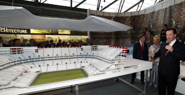 Doodsteek voor Eurostadion? Grimbergen weigert bouwvergunning