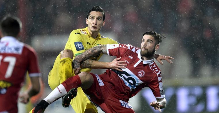 OFFICIEEL: Vlak voor start Play-Offs laat Kortrijk aanvaller gaan