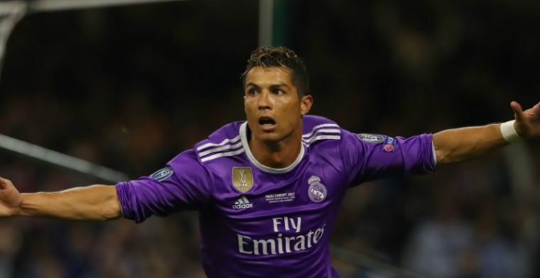 Ronaldo slaat terug met vinger voor mond: 'Soms is stilte het beste antwoord'