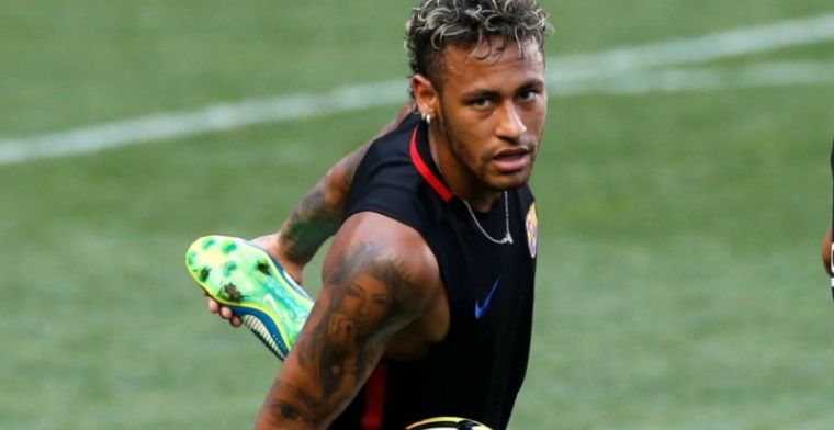 'Neymar neemt afscheid van Barça-maatjes en is na 43 minuten weer weg'
