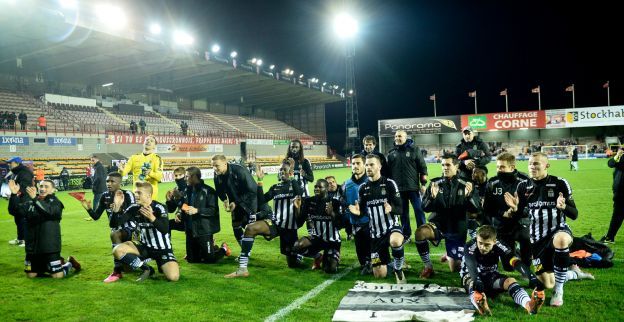 OFFICIEEL: Belgische jeugdinternational tekent profcontract bij Charleroi