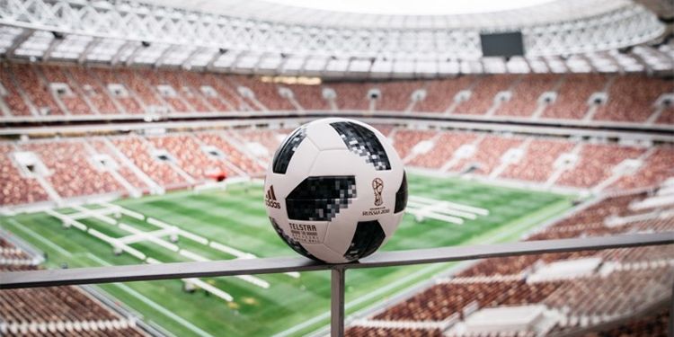 Rode Duivels spelen het WK in retro: nieuw shirt, maar ook een nieuwe bal