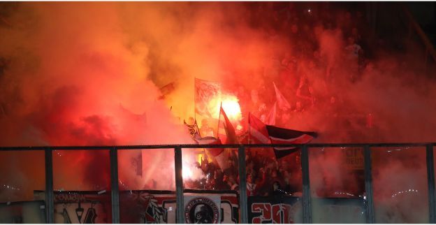 Standard-supporters zetten Brussel in vuur en vlam voor aanvang bekerfinale