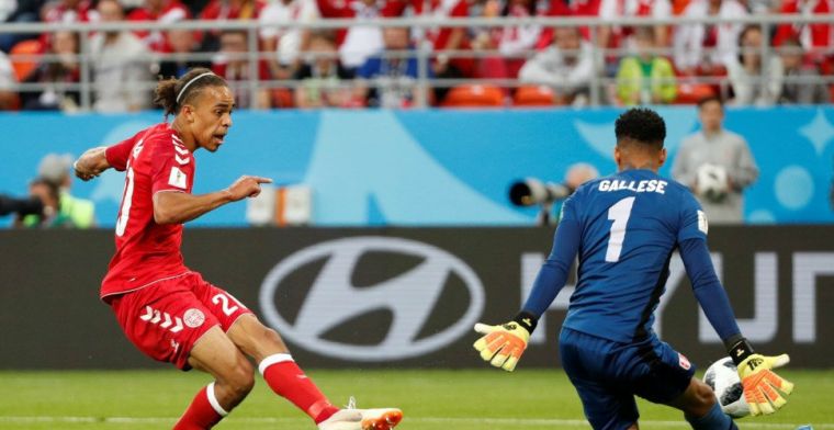 Gemiste penalty komt Peru duur te staan: Poulsen schiet Denemarken naar zege