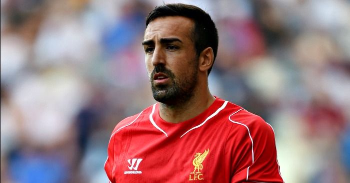 Zeldzame hersentumor verwijderd bij voormalig Liverpool-verdediger Enrique (32)