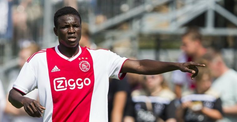 Update: Ajax komt met slecht nieuws: Bandé tot winterstop uitgeschakeld