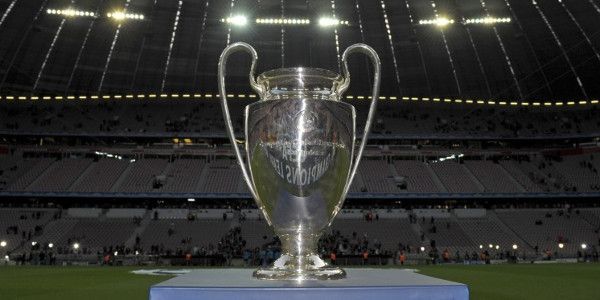 UEFA geeft nominaties beste spelers prijs met één Rode Duivel
