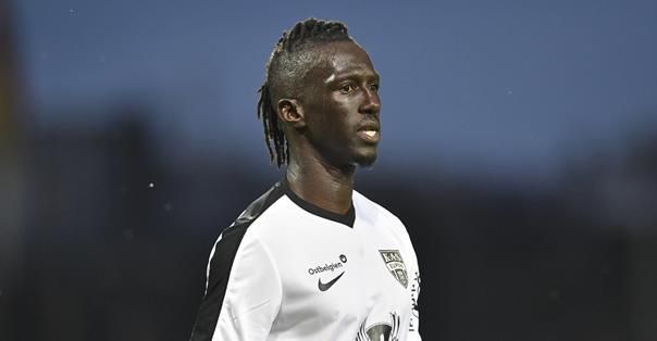 'Belgische eersteklasser hoopt op de doelpunten van Mbaye Leye'