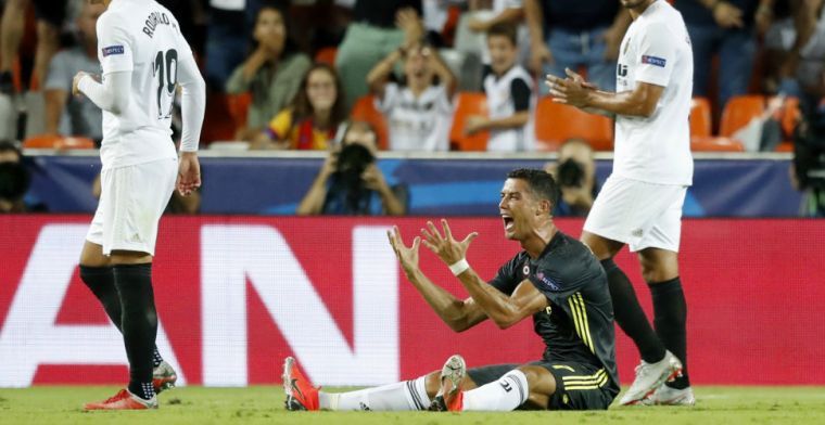 Roep om VAR na rood Ronaldo: 'Staan met tien man door zoiets onbenulligs'