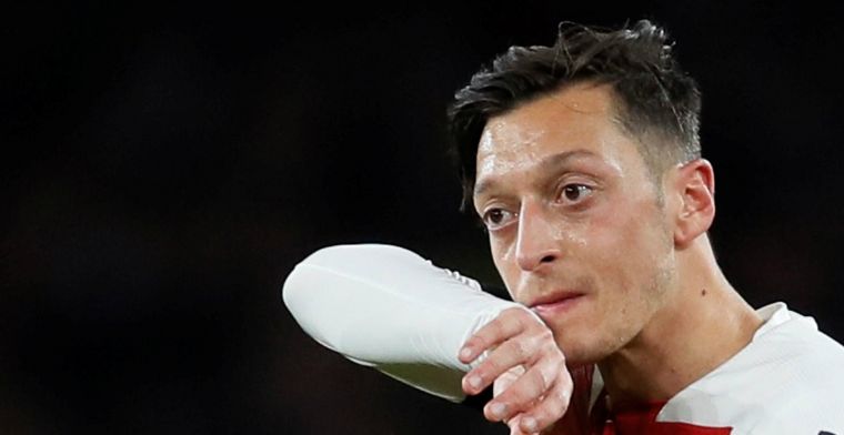 'Krankzinnige aanbiedingen voor Özil: één miljoen per week (!) afgeslagen'