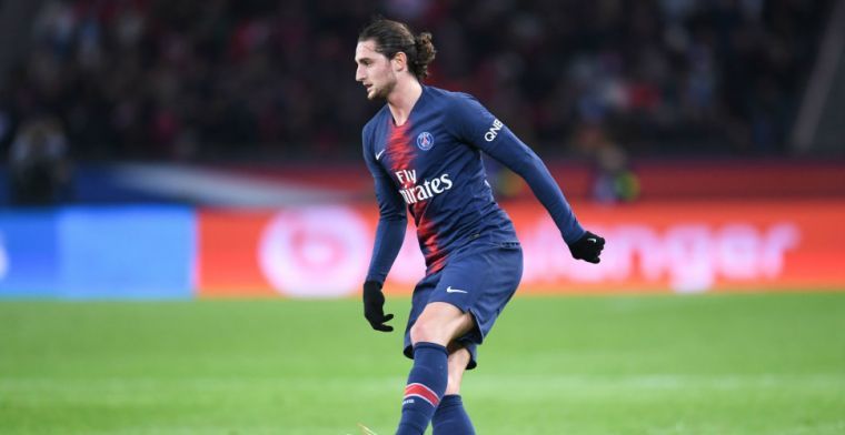 'Transfer van De Jong naar PSG aannemelijker na vertrek van Franse concurrent'