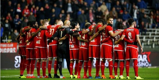 OFFICIEEL: Goed nieuws voor Antwerp-fans, sterkhouder blijft langer op Bosuil
