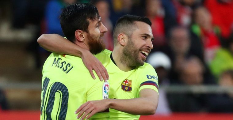 Barcelona op vijf punten in Spanje: stiftje Messi hoogtepunt bij magere zege