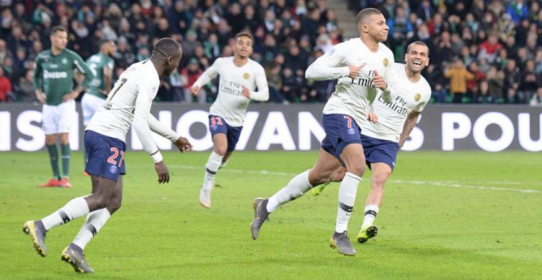 PSG loopt uit naar twaalf punten dankzij Mbappé, invaller Raman verliest