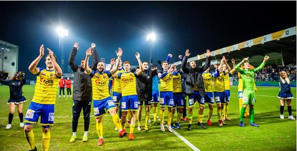 'Waasland-Beveren gaat rond de tafel zitten met Anderlecht en KAA Gent'