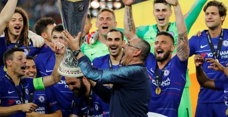 'Chelsea laat Europa League-winnaar Sarri na één seizoen transfervrij gaan'