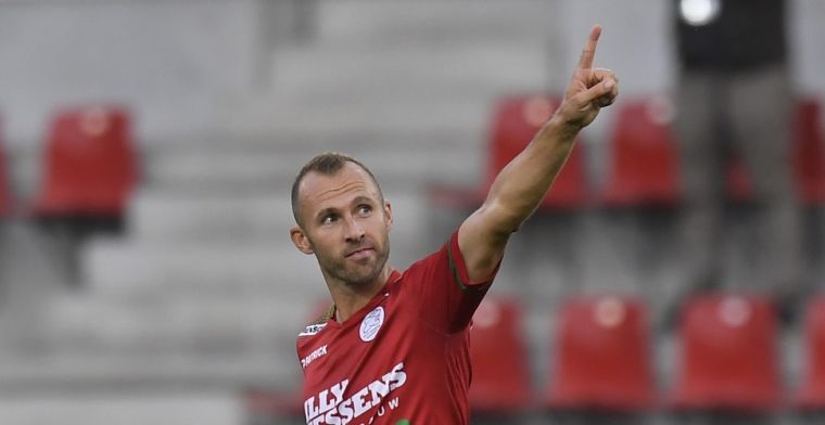 'Buffel kan al terug voetballer worden, Belgische club biedt hem uitdaging aan'