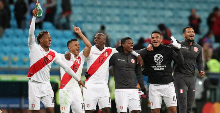 Geen drie op rij voor Chili: Peru wint verrassend ruim en mag naar Maracaña