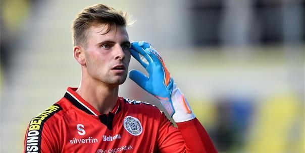 'Eupen wil Van Crombrugge vervangen door Lokeren-doelman De Wolf (22)'