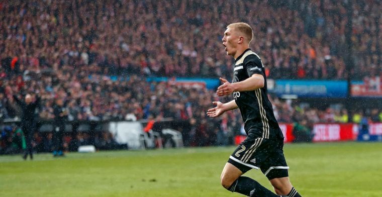 OFFICIEEL: Verdediger van Ajax vertrekt en krijgt vleugels