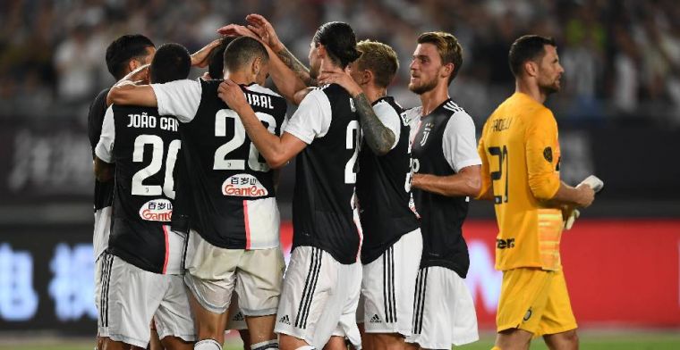 Juventus speelt nipt gelijk tegen Koreaanse All Star-ploeg