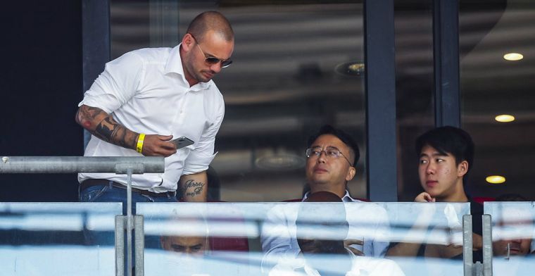 Sneijder krijgt te maken met fatshaming: 'Hij leefde jaren als een monnik'