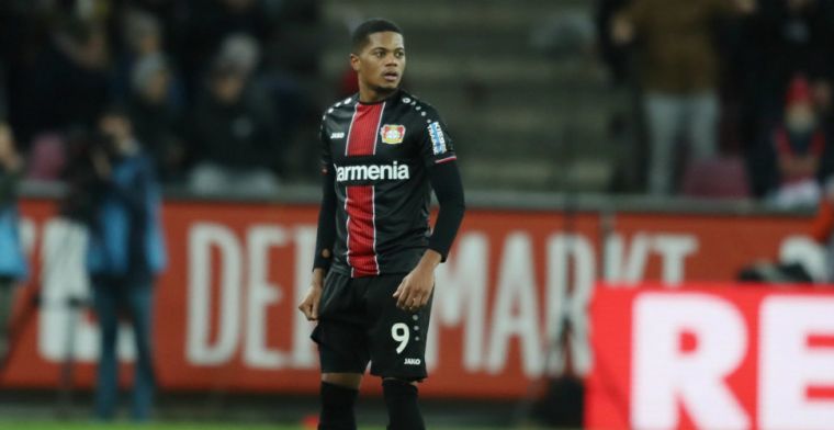 Bailey onder vuur na rode kaart bij Leverkusen: 'Zijn team niet geholpen'