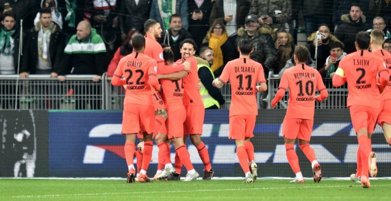 Paris Saint-Germain ondanks gemiste penalty van Neymar simpel langs Saint-Étienne