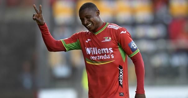 KV Oostende komt met update over blessure Akpala: “Hebben hem hard nodig”