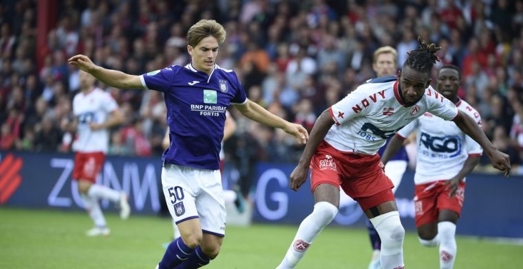 OFFICIEEL: KV Kortrijk haalt Nigeriaanse goaltjesdief Moffi in huis
