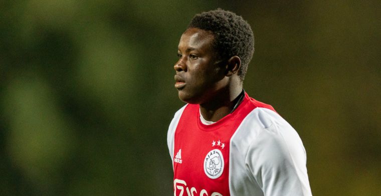 OFFICIEEL: Ajax stalt Bandé (ex-KV Mechelen) 1,5 jaar in Zwitserland