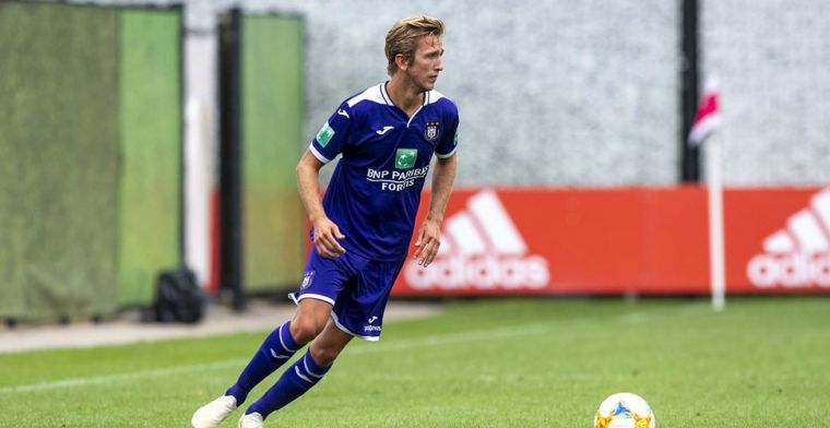 Gumienny velt oordeel: “Anderlecht verdiende een penalty tegen KAA Gent”