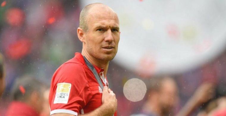 'Robben gaat vanuit huis weer meetrainen met oude Bayern-collega's'