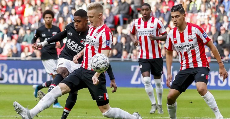 AD: 'PSV en AZ steunen Ajax en hopen op voortijdig einde van het seizoen'