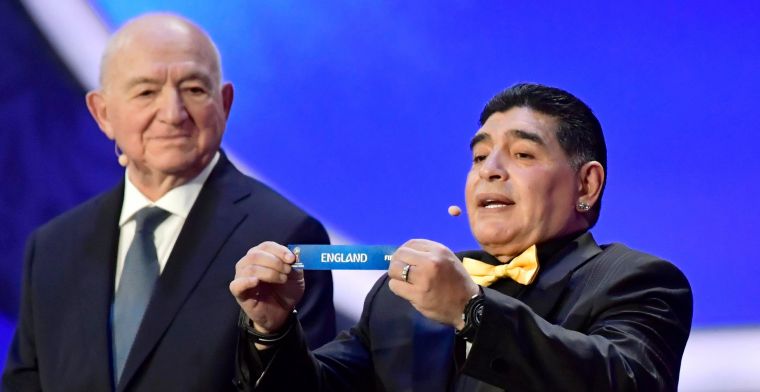 Maradona scherp over loonsverlaging: Clubs behandelen spelers als slaven