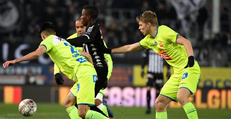 Charleroi denkt nog steeds aan Osimhen: “Hij wordt de nieuwe Drogba”