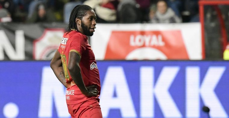 Moet Antwerp vrezen? ‘Buitenlandse club dringt aan voor Mbokani’