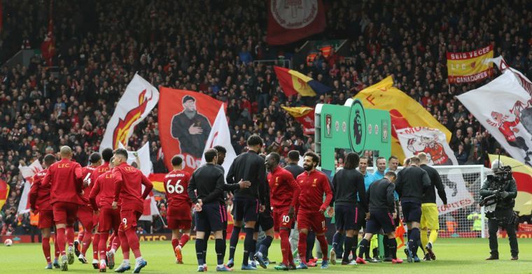 'Black Lives Matter': Liverpool-spelers knielen neer en nemen afstand van racisme