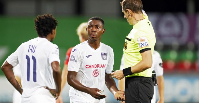Referee Department snoert Anderlecht-fans de mond: 'Terechte penalty KVO'