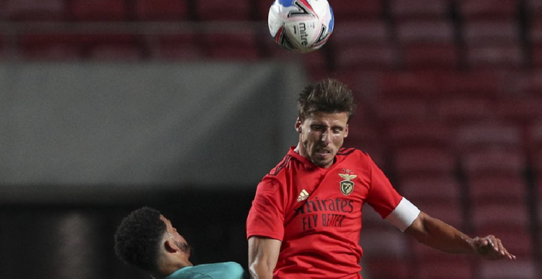 'Manchester City werkt aan megatransfer, Otamendi vertrekt naar Benfica'