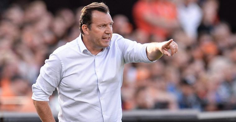 Update: 'Wilmots genoemd als trainer voor Schalke 04, maar wilt nog niets zeggen'