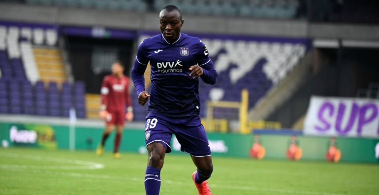 Kayembe koestert geen wrok tegen Anderlecht: ‘Kompany weet gewoon wat hij wil’