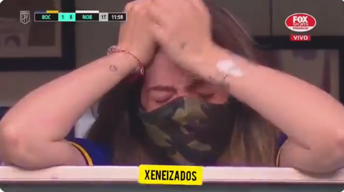 Hartverscheurend: tranen bij dochter Maradona na eerbetoon Boca Juniors