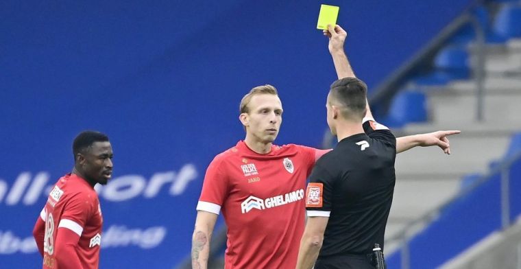 Opvallend: 'Antwerp kreeg excuses van ref na gele kaart voor De Laet'