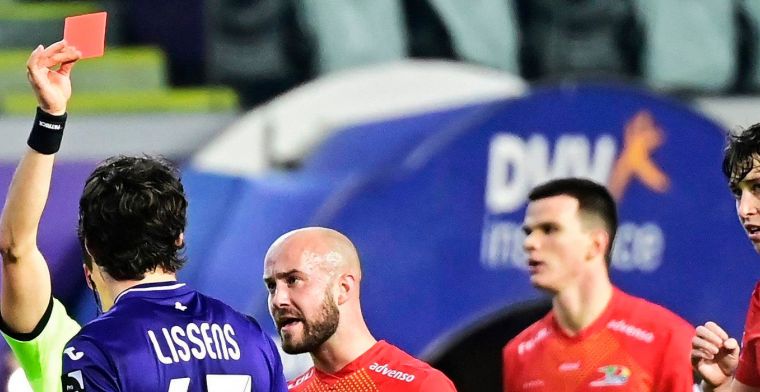 Debutant Lissens pakt rood bij Anderlecht, maar paars-wit wint wel van KV Oostende