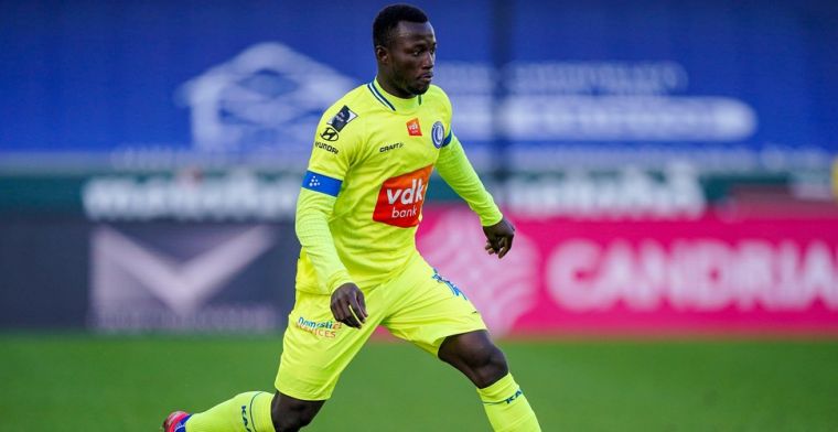 Bukari blijft grote kansen missen voor KAA Gent: 'Haal hem van dat veld!'