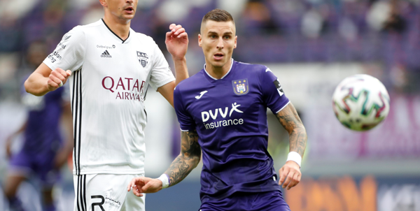 'Vranjes mikt op transfer, maar wil salaris bij Anderlecht niet zomaar opgeven'